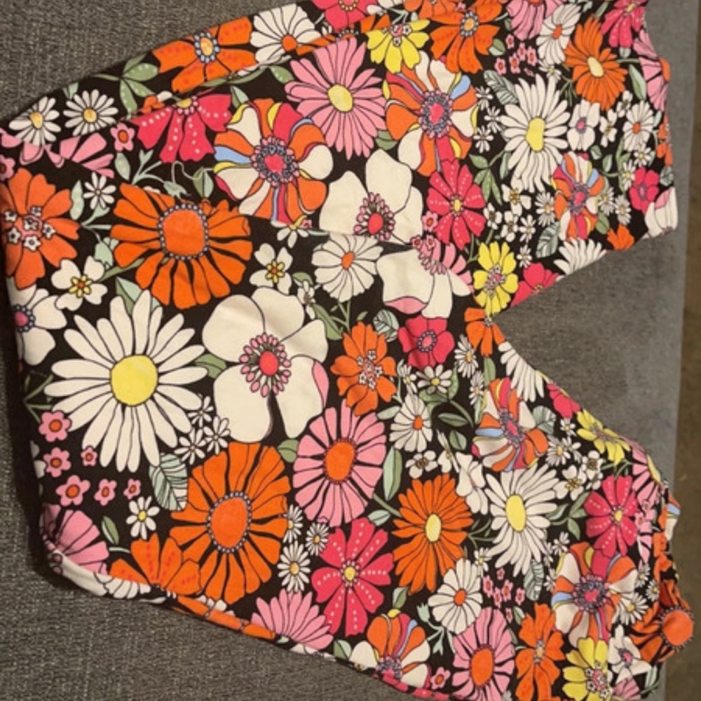 Flower leggings